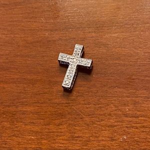 Diamond and white gold cross pendant
